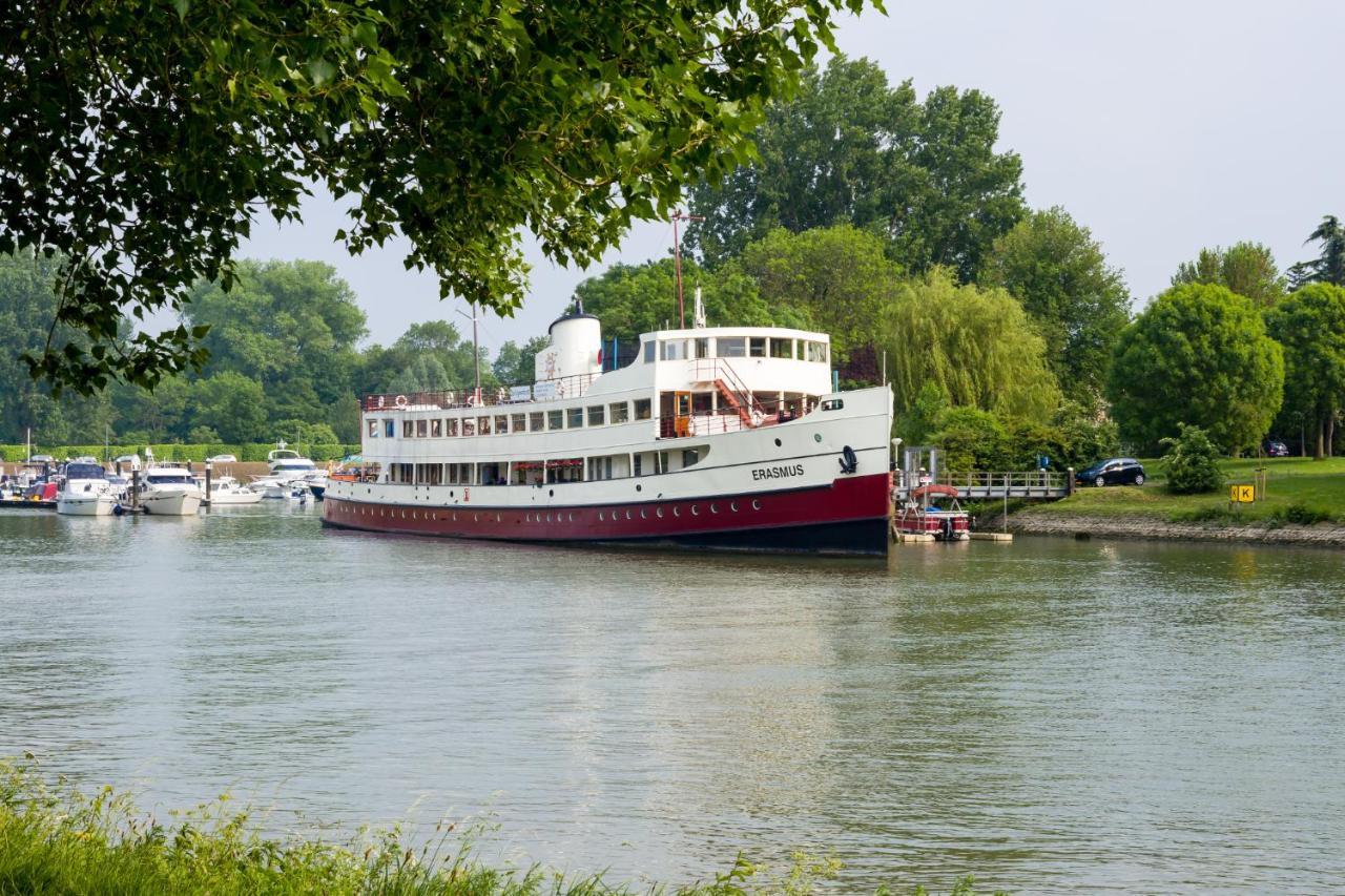 Bed and Breakfast De Logeerboot Dordrecht Exterior foto